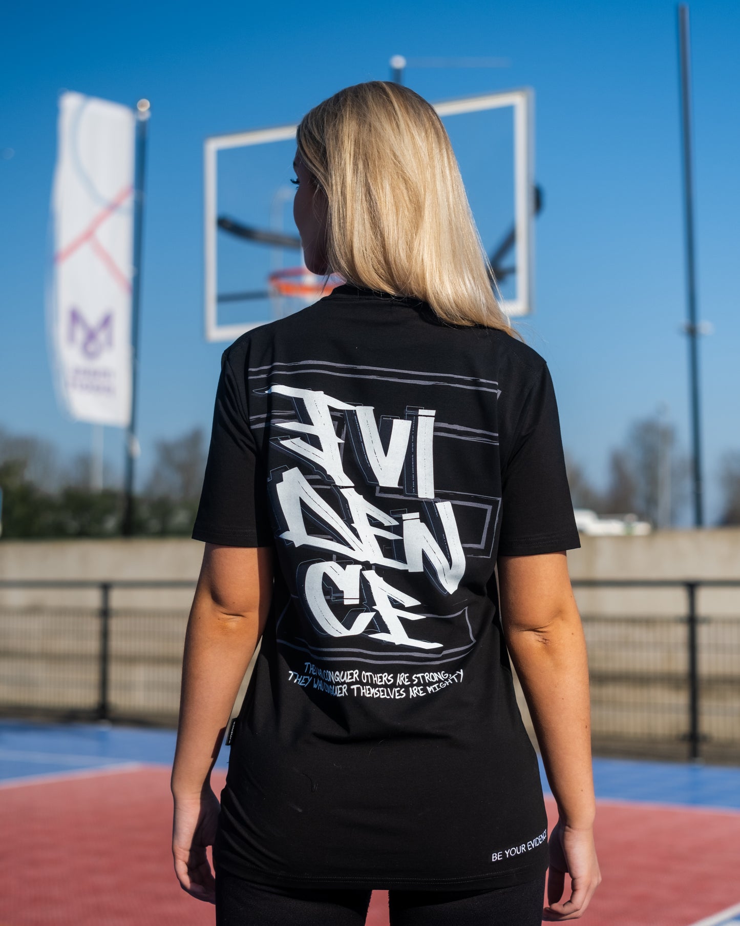 SLIM FIT T-SHIRT "GRAFFITI"